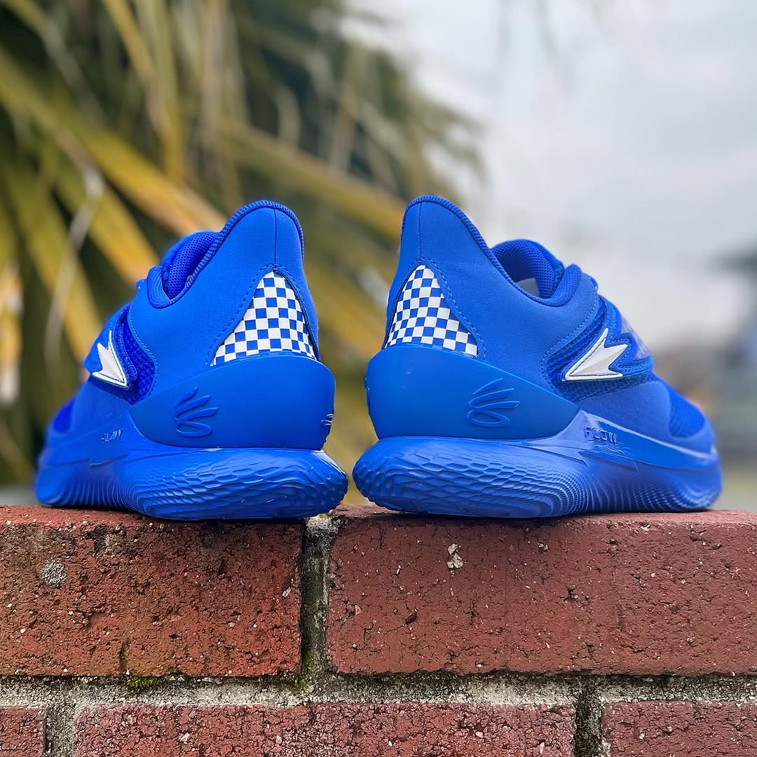 UNDER ARMOUR CURRY FOX 1 'GAMER' アンダーアーマー カリー
