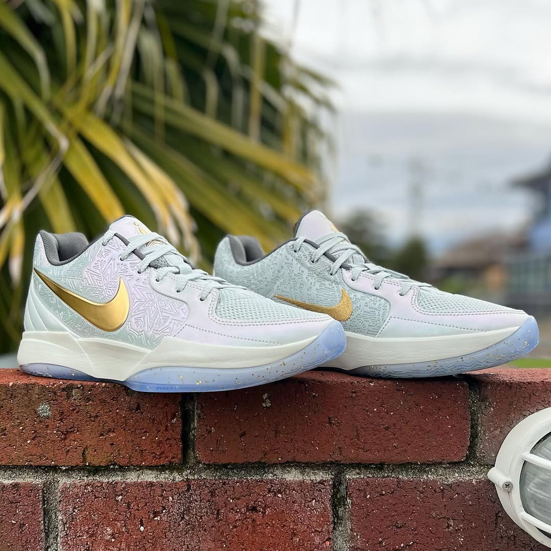 NIKE JA 2 EP 'TREE TOP' 'CHRISTMAS' ナイキ ジャ 2 ジャ モラント