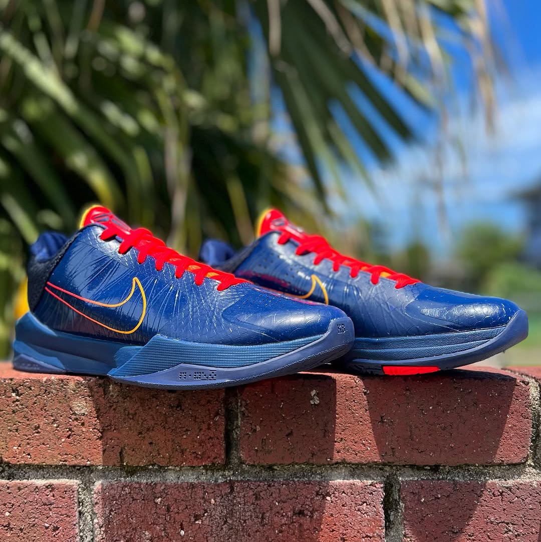 NIKE KOBE 5 PROTRO 'CAITLIN CLARK INDIANA FEVER' ナイキ コービー