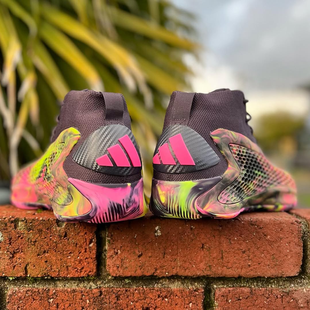 A.E. 1 バスケットボールシューズ 28cm ピンク Adidas AE1