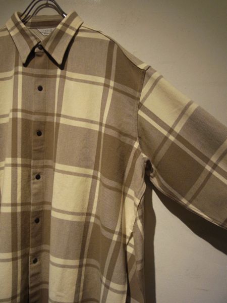 UNUSED（アンユーズド） オーバーサイズ サイドスリットチェックシャツ