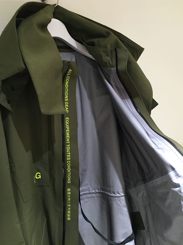 NIKE（ナイキ） ACG ゴアテックス ミリタリーコート オリーブ - margin