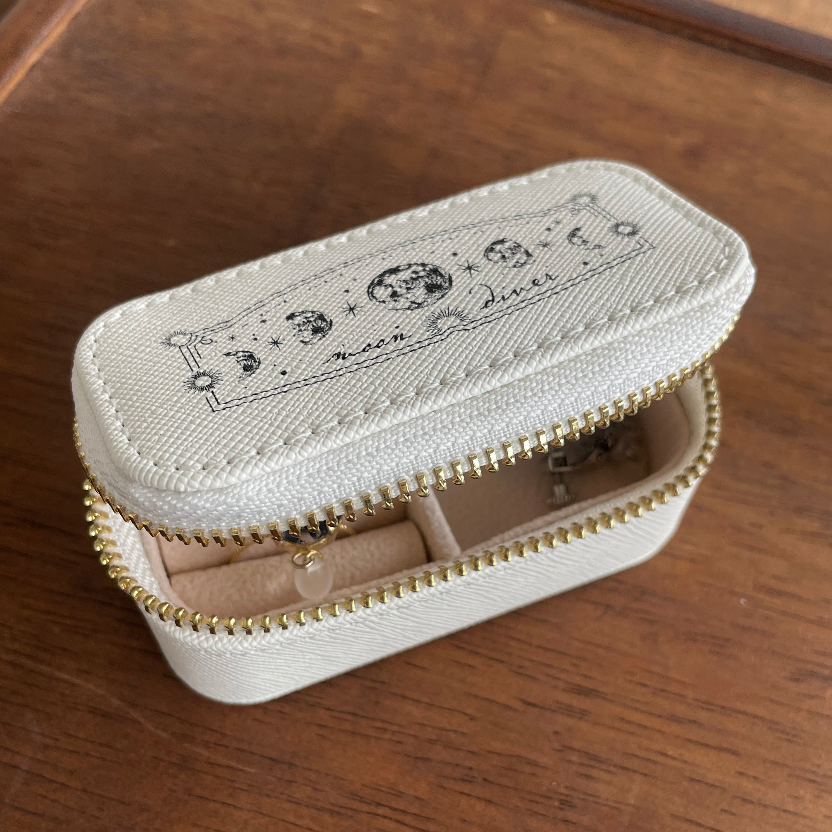 moondiverアクセサリーケース – 宙フェス夜市