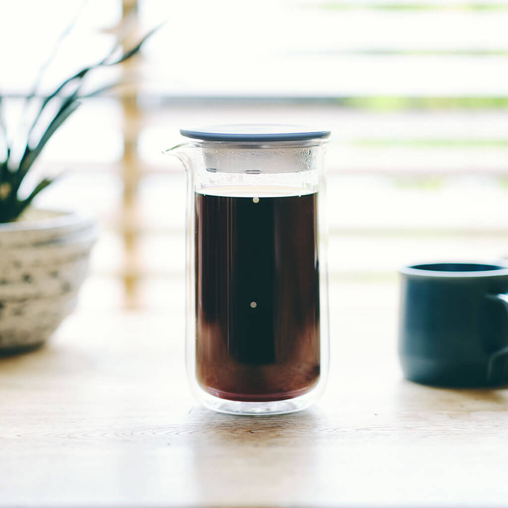 marna】ダブルウォールカラフェ 530mL(ブラック): キッチン｜マーナ