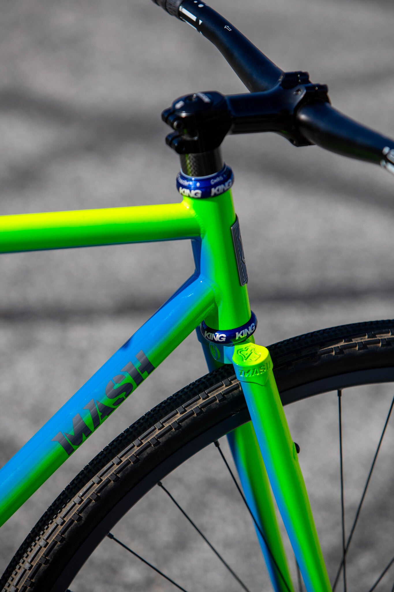 MASH Steel Frameset Neon Blue/Green Fade – MASH SF