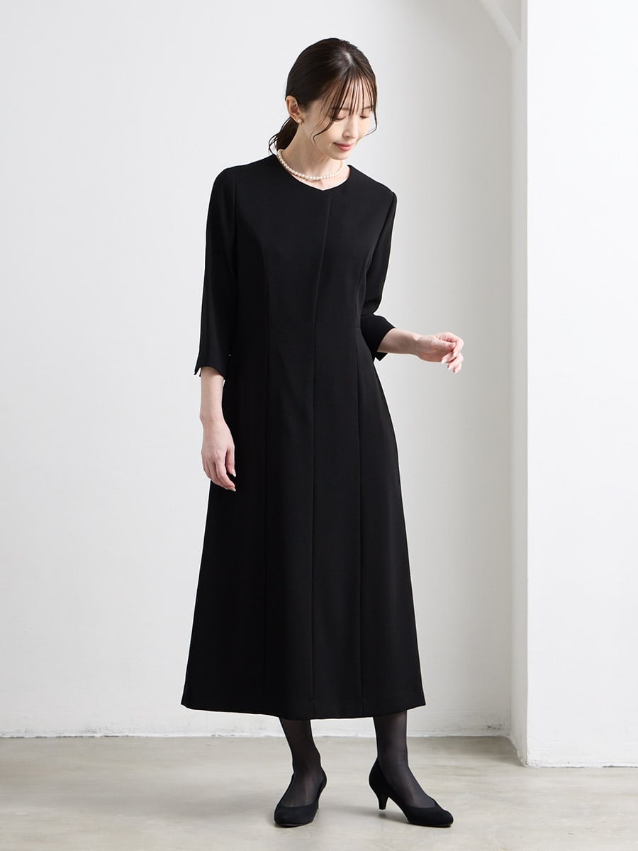 WEB限定】【洗える・マシンウォッシャブル】セミフレアスリーブノー