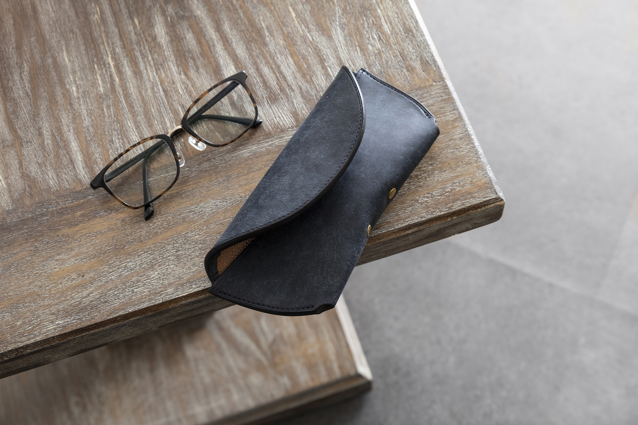 プエブロ メガネケース | 大人のバッグ・財布・ メガネケース など拘り