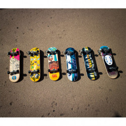 GBL】ジブリがいっぱい ミニスケボーキーチェーン ※単品販売※ - Meccha