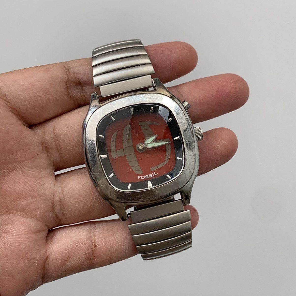 Fossil FOSSIL BIG TIC(JR-8292)RED FRAME WATCH🔴 | Grailed