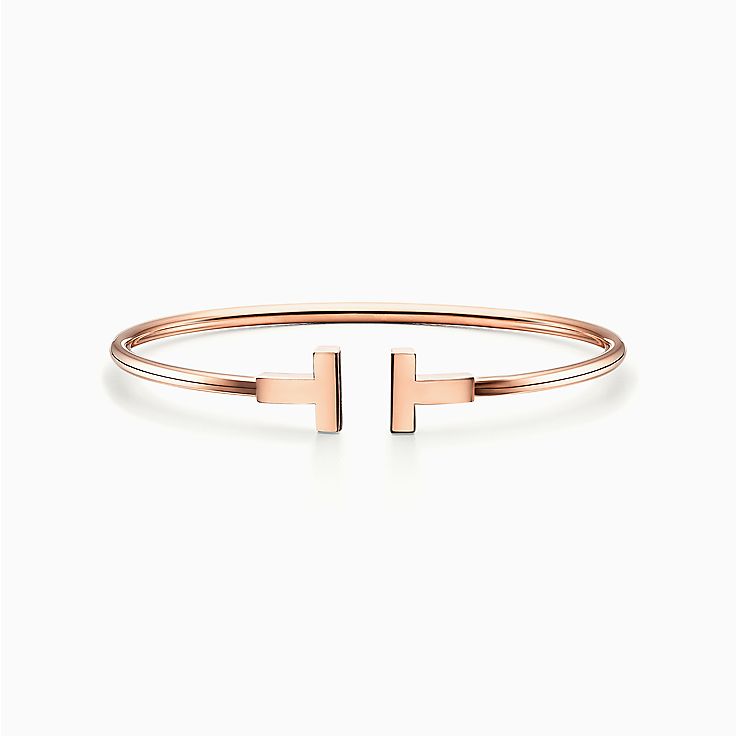 ティファニー T ワイヤー ブレスレット ローズゴールド | Tiffany & Co.
