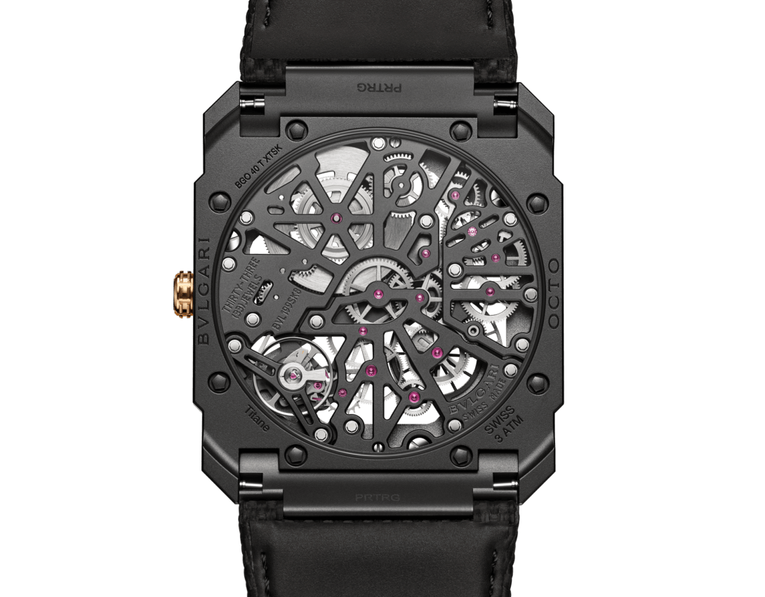 チタン オクト フィニッシモ ウォッチ ブラック 104121 | ブルガリ