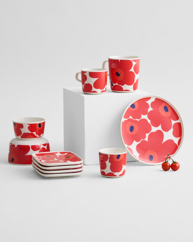 Marimekko Oiva - Unikko mug 2,5 dl, white - red - blue | Finnish