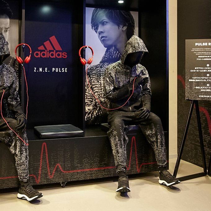 アスリートたちの鼓動が伝わってくるスポーツウェア「ADIDAS Z.N.E.