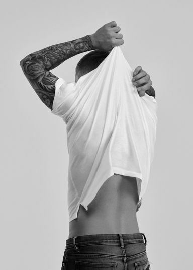 今週のトレンディング・ファッション：J・ビーバーのスタイリストが