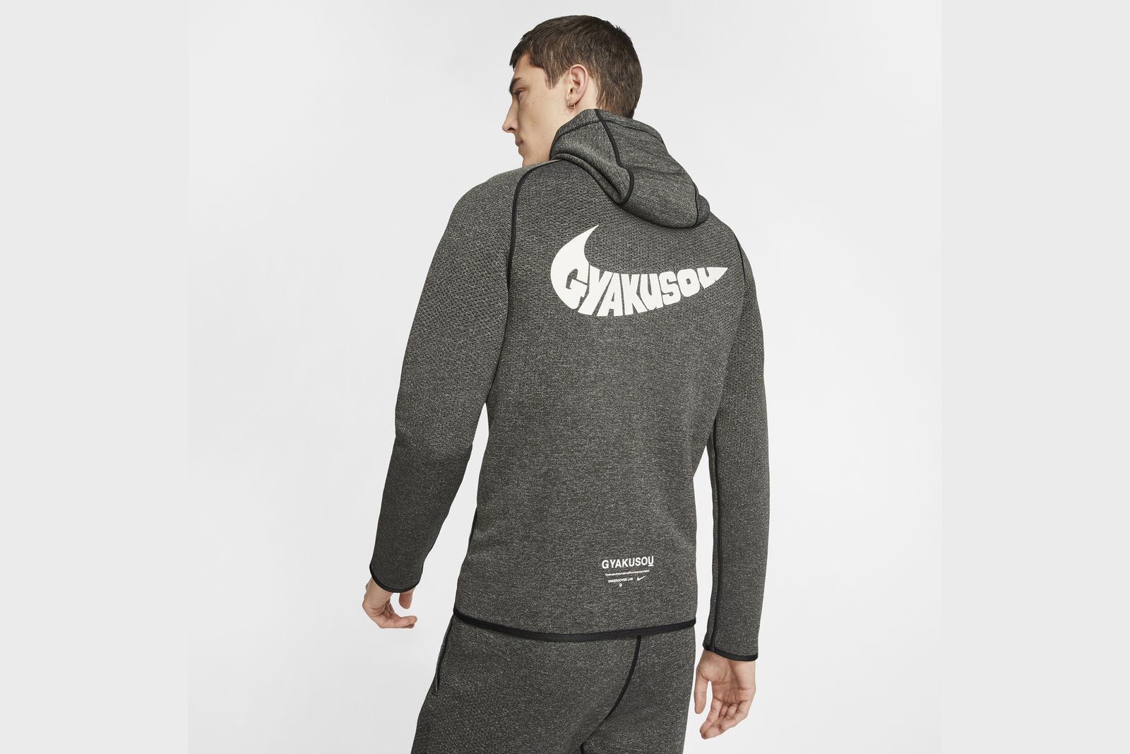 ナイキ×アンダーカバー高橋盾のGYAKUSOUから新作ウェアコレクション