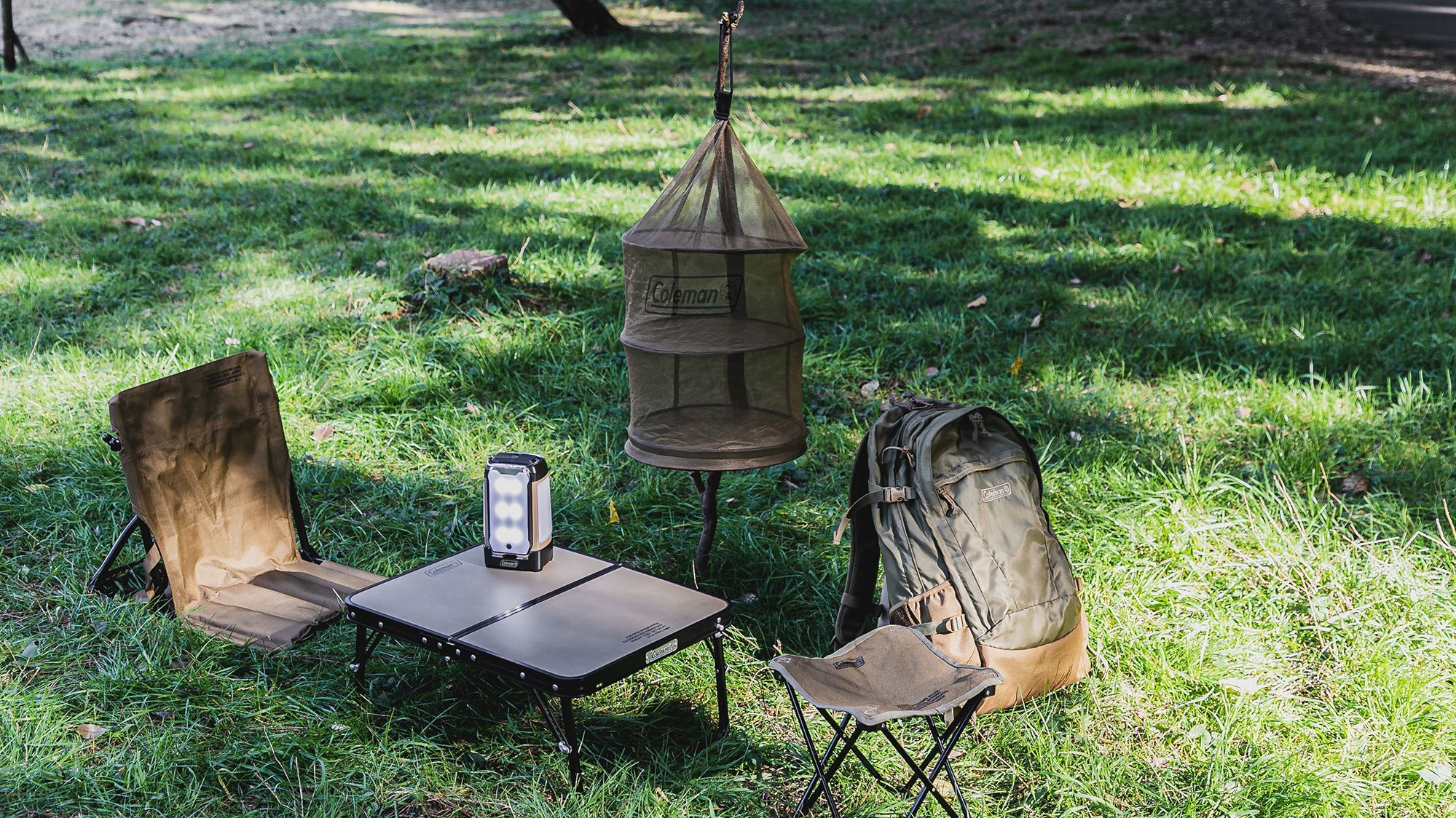 コールマン×アーバンリサーチの新作は、ミニテーブルやドライネットが