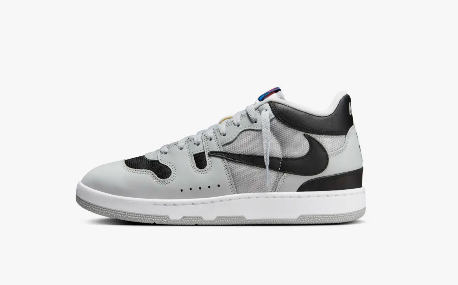 ナイキ×トラヴィス・スコットの「アタック×カクタスジャック」が