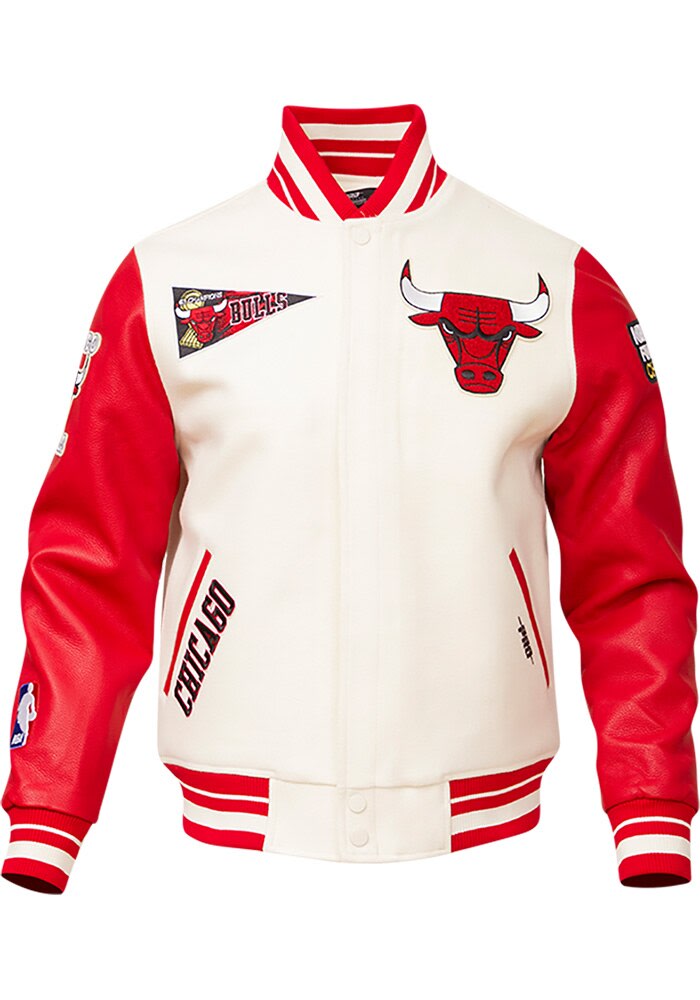 Pro Standard Chicago Bulls Mens WHITE/RED Retro Wool Varsity