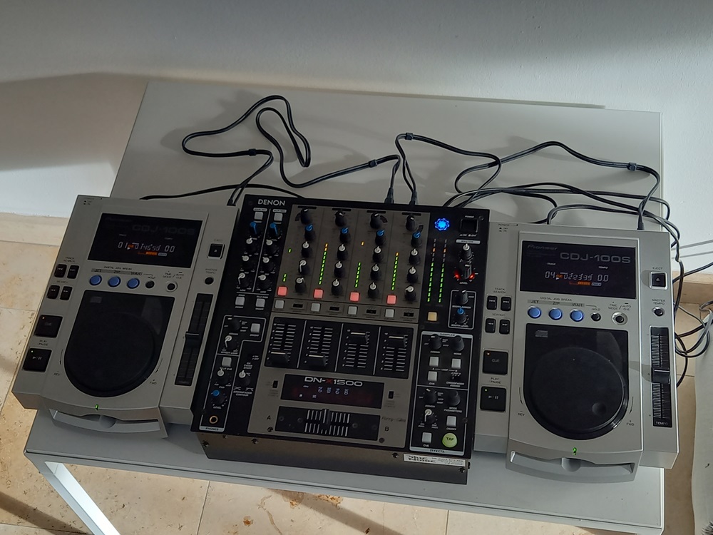 CDJ-100S - Pioneer CDJ-100S - Audiofanzine