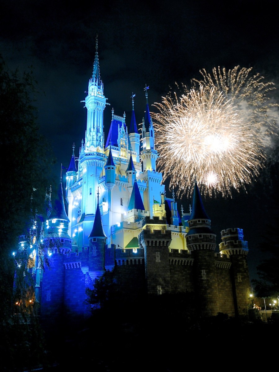 ディズニー・ライト・ザ・ナイト！東京ディズニーランド 新花火ショー