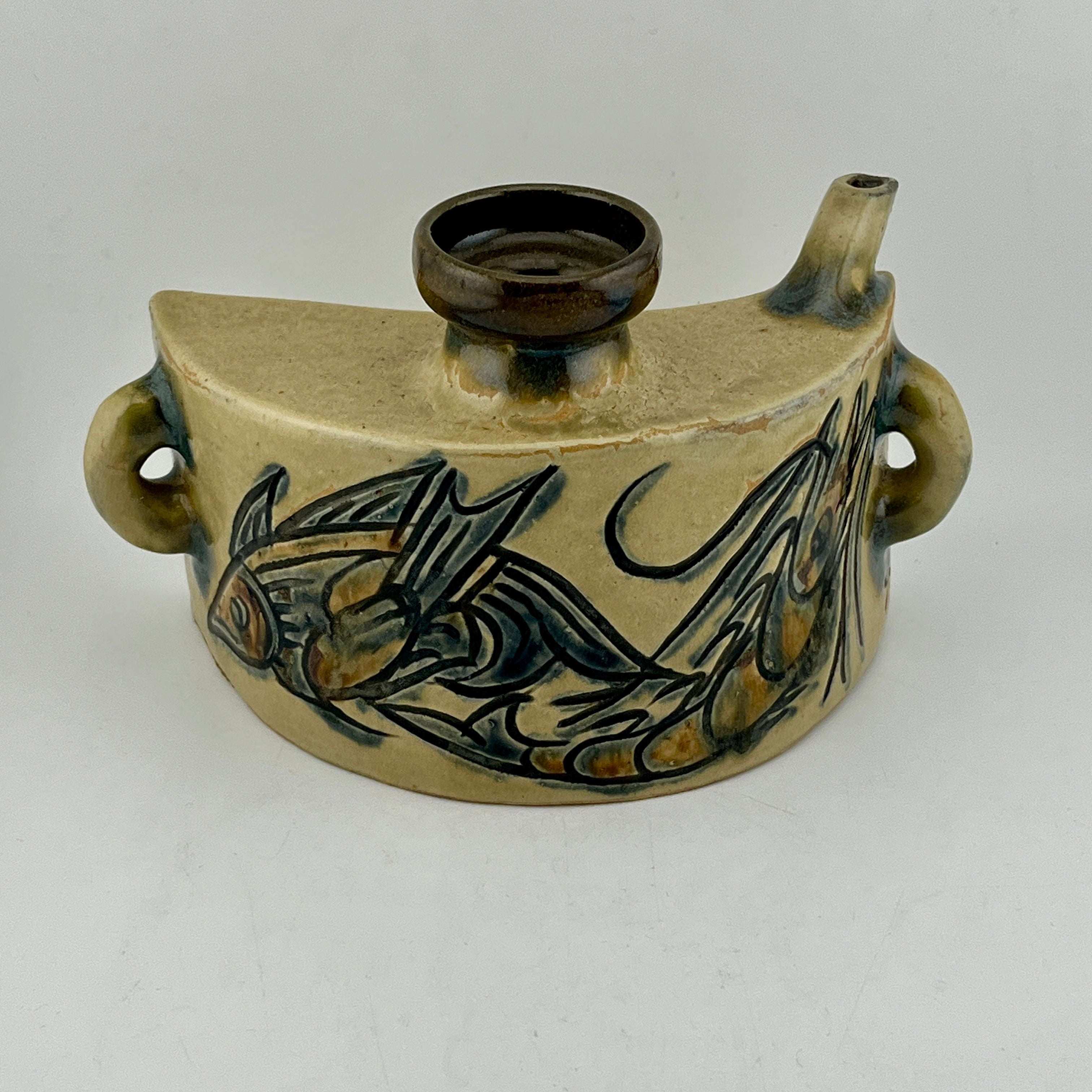 人間国宝金城次郎長男 琉球壺屋焼 登り窯 金城敏男 作 魚文ぐい吞（1