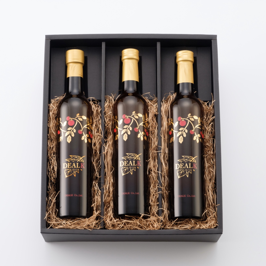 デアルケ＞【伊勢志摩サミット提供】極上200％トマトジュース 3本