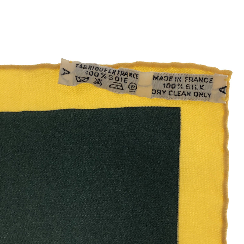 エルメス HERMES カレ90 LES ARMES DE PARIS パリの紋章 スカーフ 赤