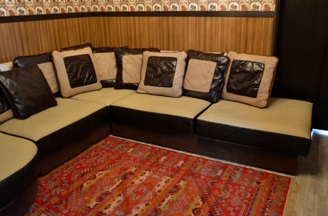 Formitalia/GUCCI ソファ | Living house éclat