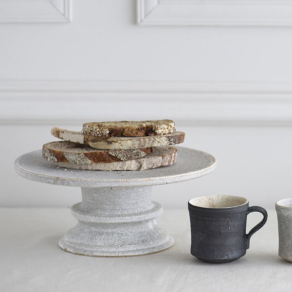 cake stand [hibi] | MISHIM POTTERY CREATION
