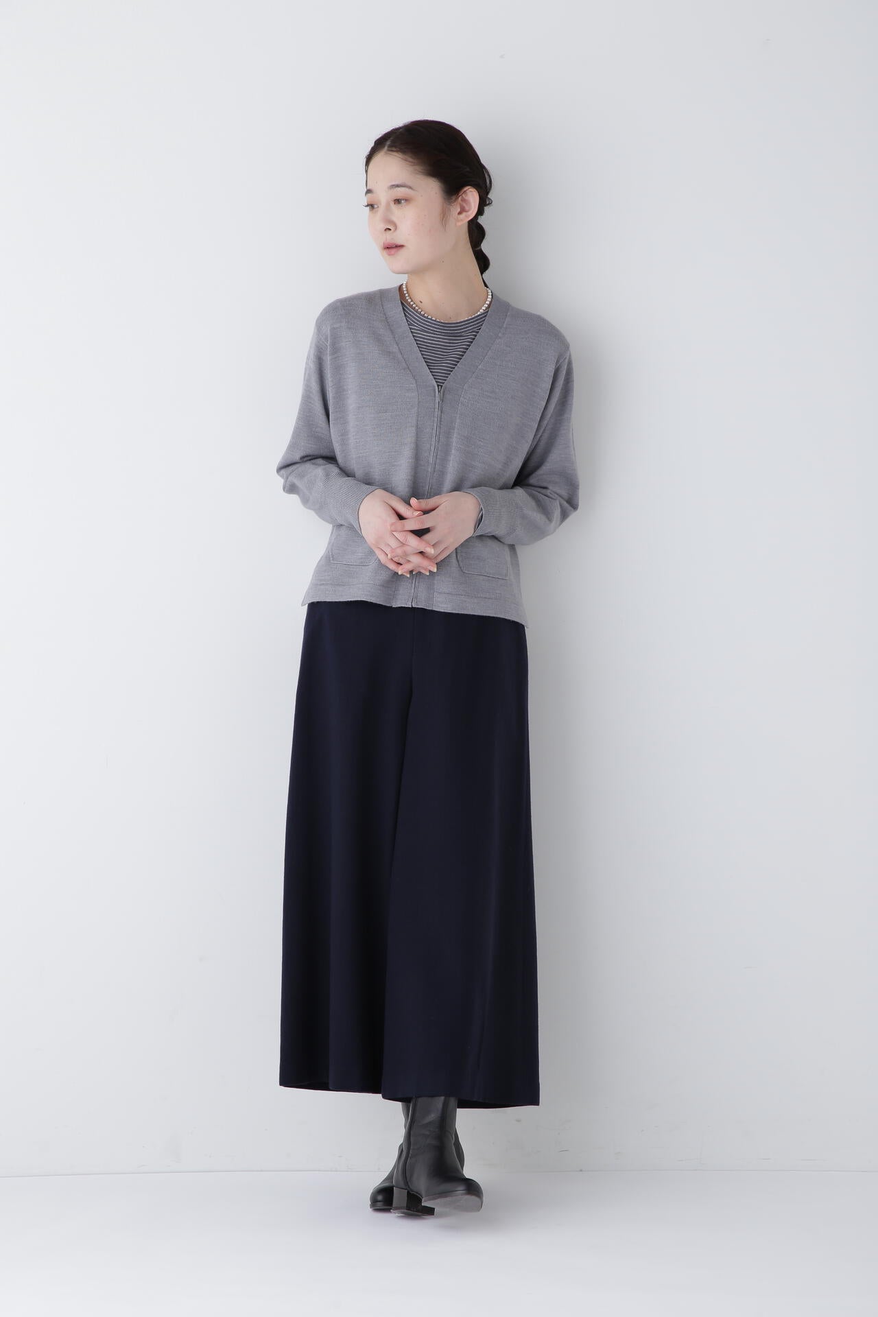 セミ梳毛ツイルパンツ | human woman（ヒューマンウーマン） ｜【公式