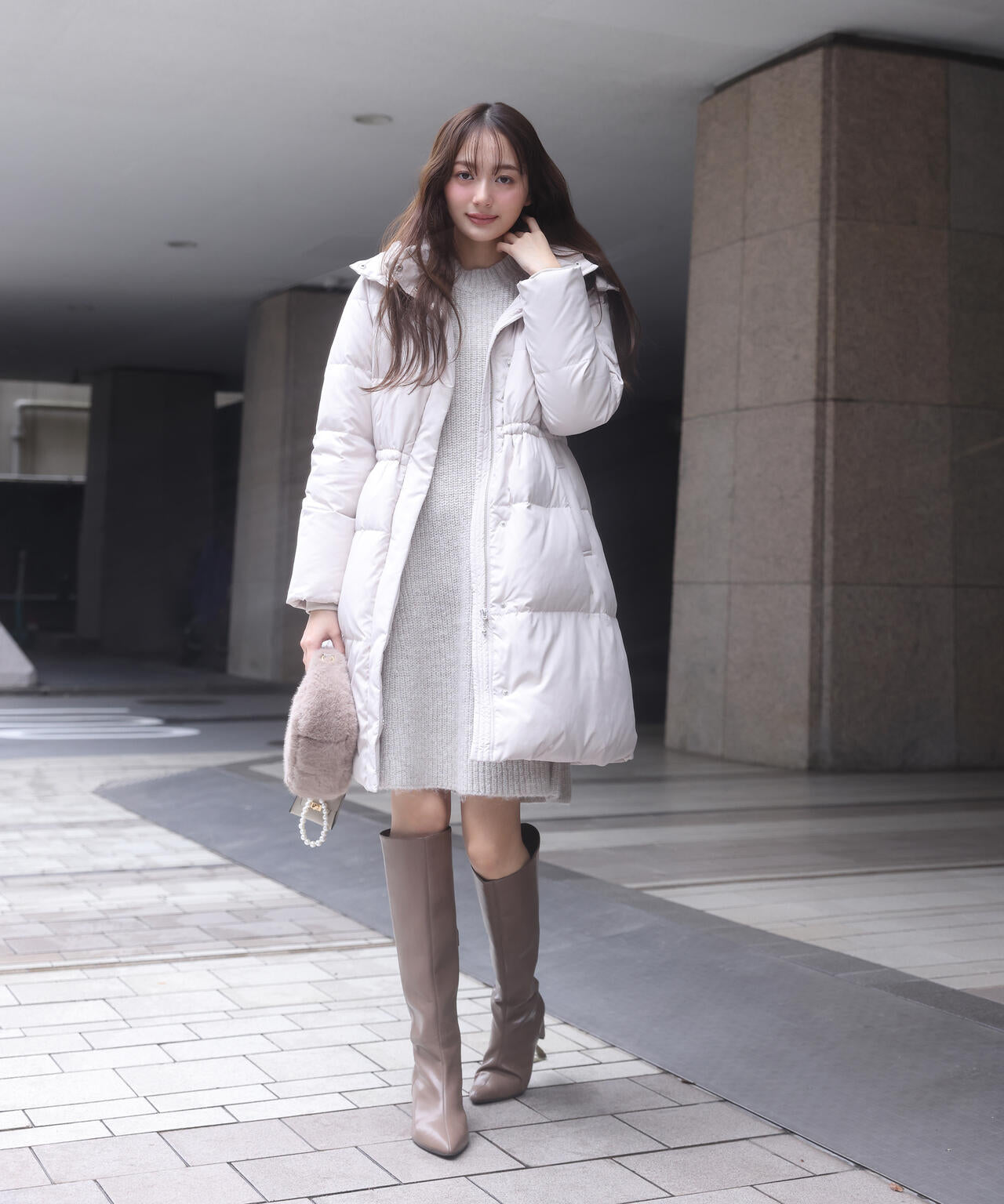 加藤栞さん着用】フード取り外しダウン | PROPORTION BODY DRESSING