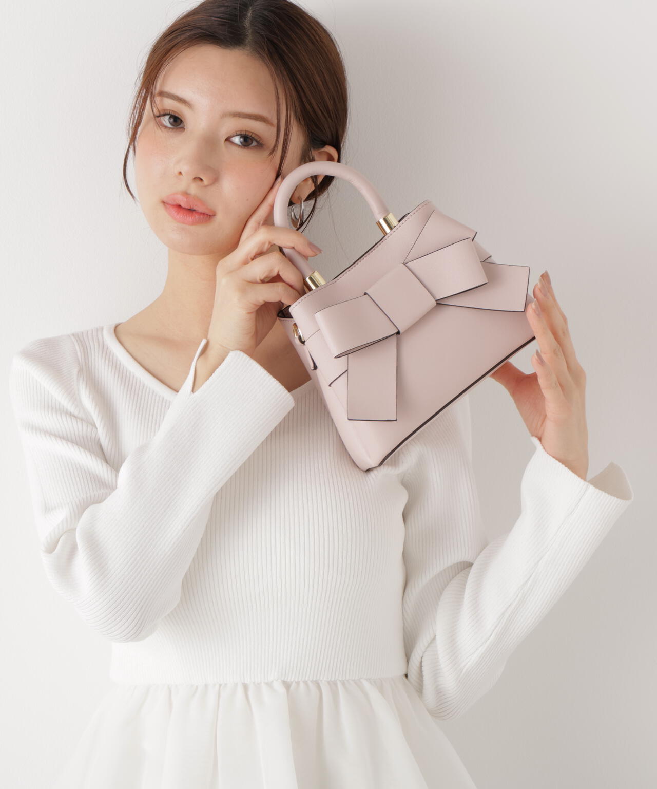 フロントリボンバッグミニ【ブラック・アイボリー：official site