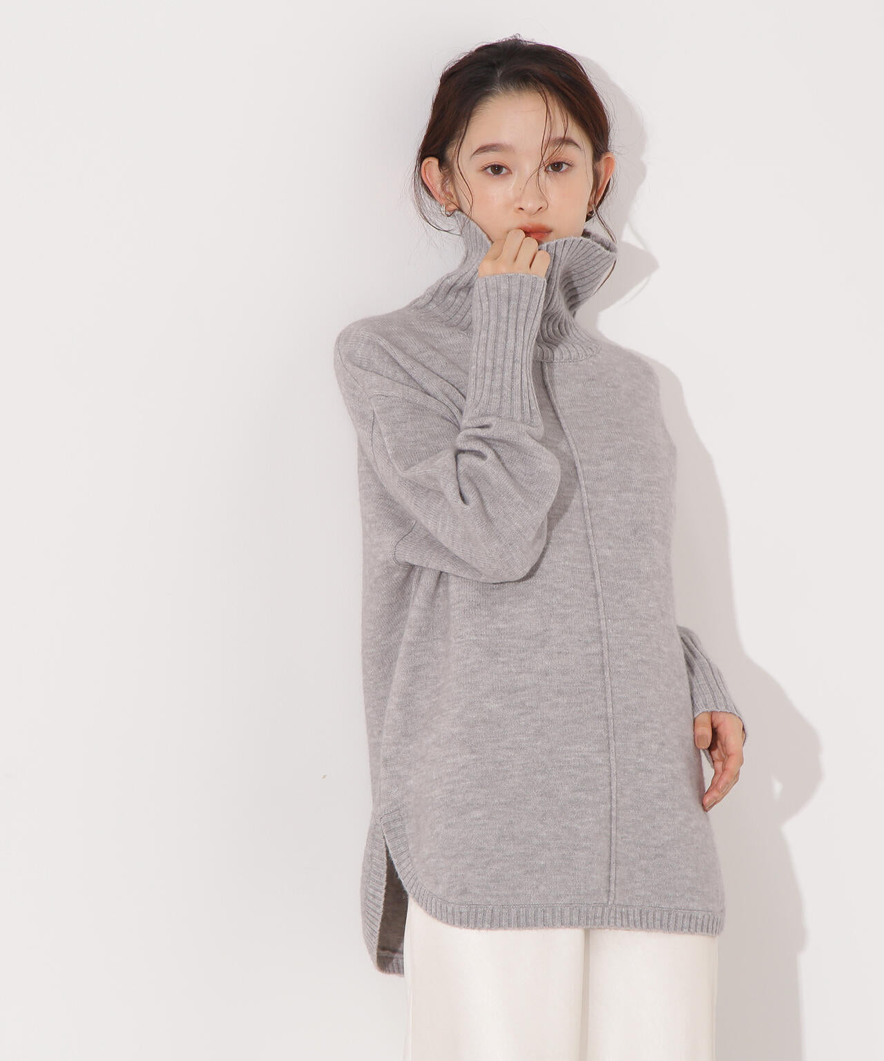 美品 セオリー タートルネック ニットポンチョ ミックスグレー