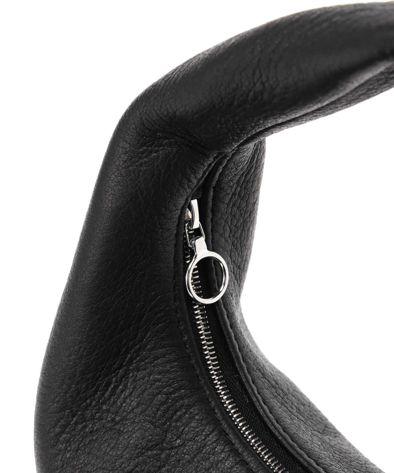 Aeta / ROUND ONE SHOULDER : M | THE LIBRARY（ザ ライブラリー