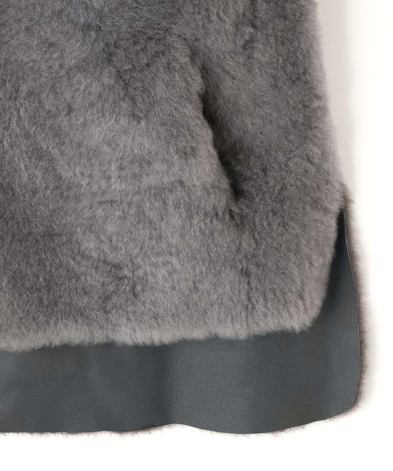 KARL DONOGHUE / CASHMERE & FEATHER SHEARLING TRAPEZE GILET | THE