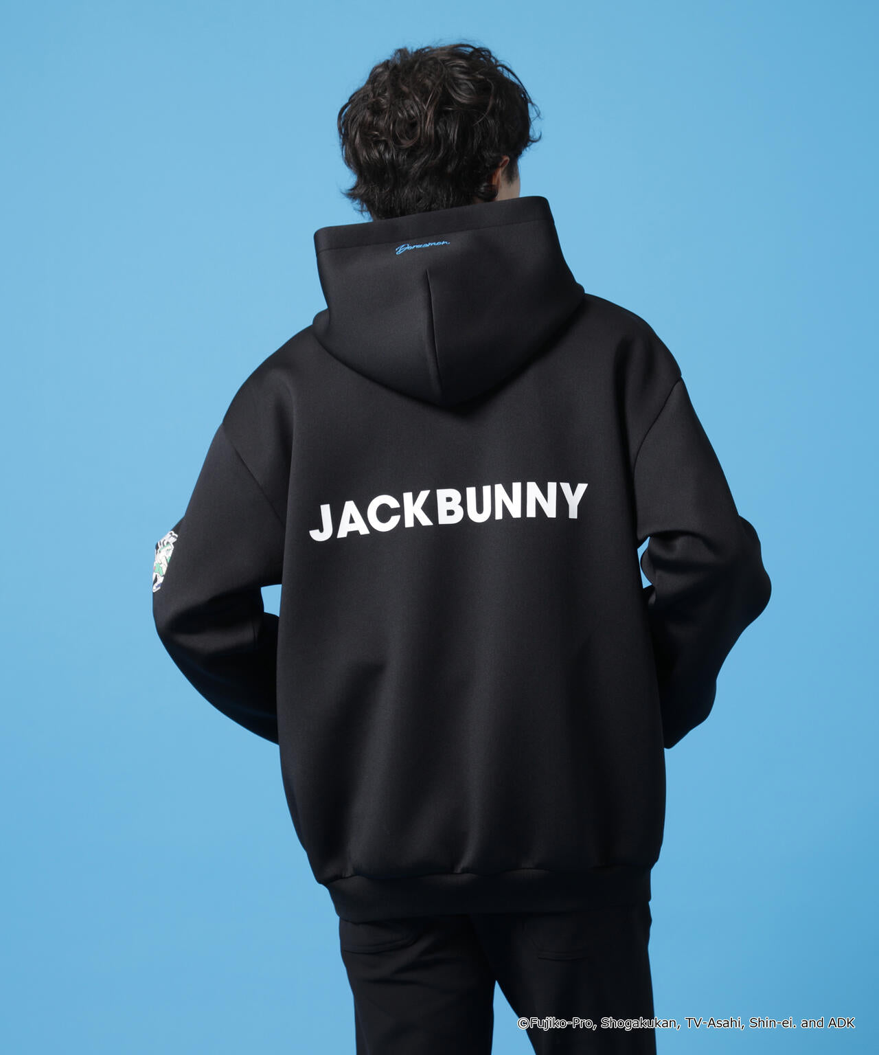 ドラえもん】【公式オンライン限定】集合アートフーディプルオーバー