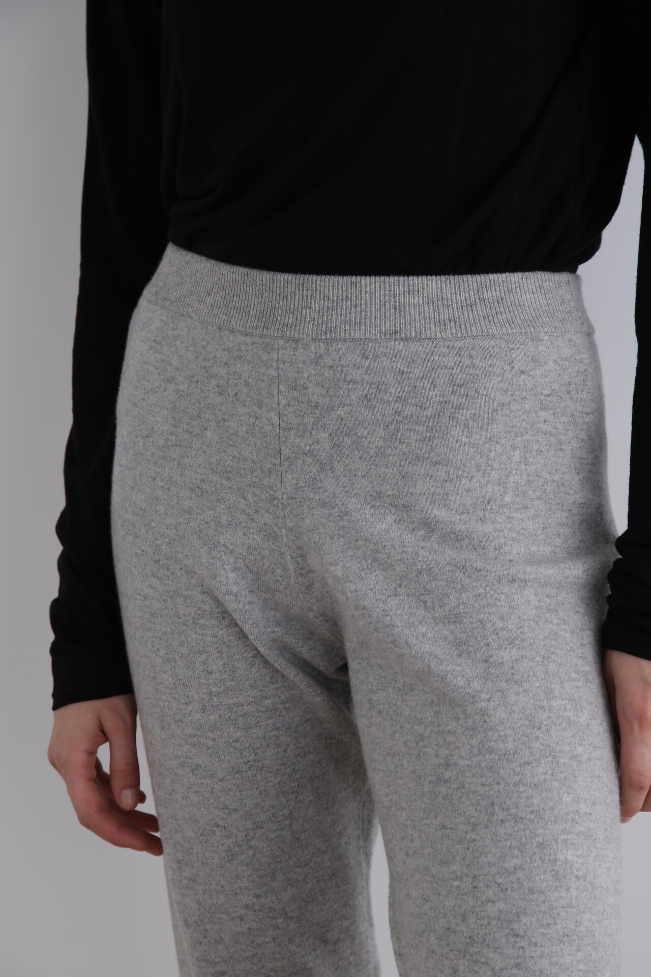 カシミアジョガーパンツ | LE PHIL（ル フィル） ｜【公式】通販mix