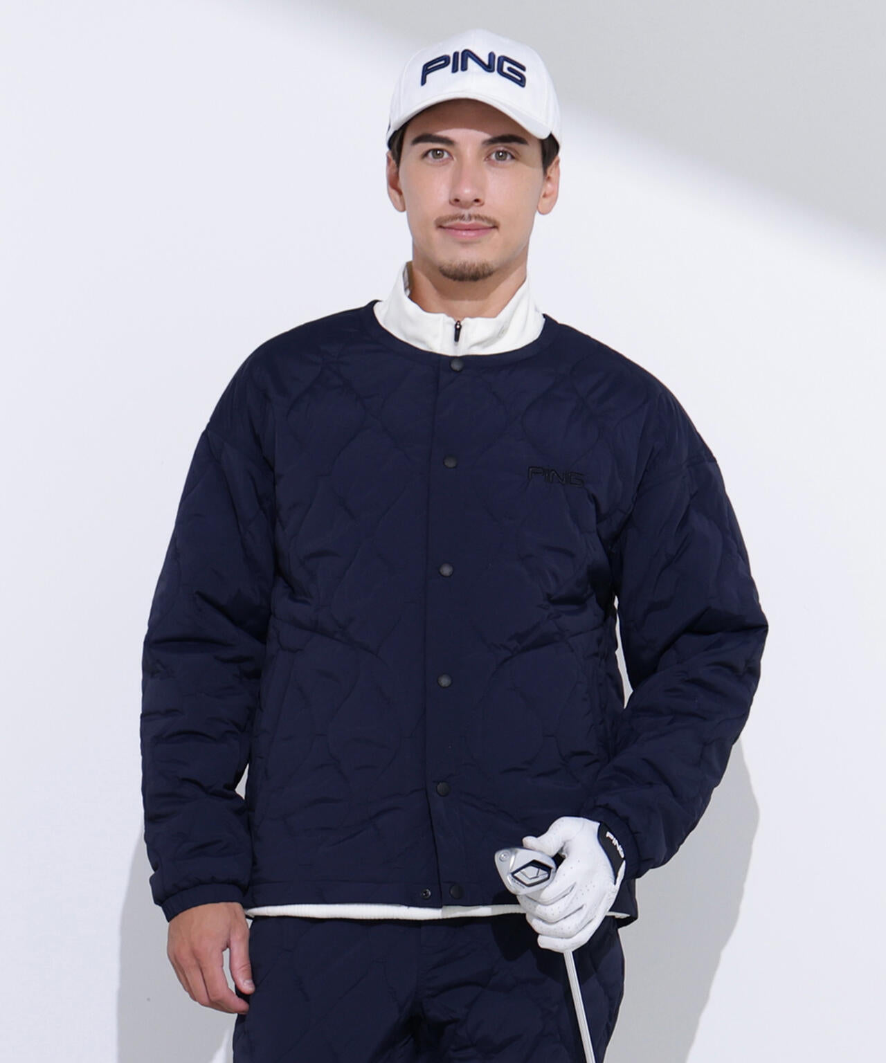 PING APPAREL】ストレッチタフタキルティングノーカラーブルゾン