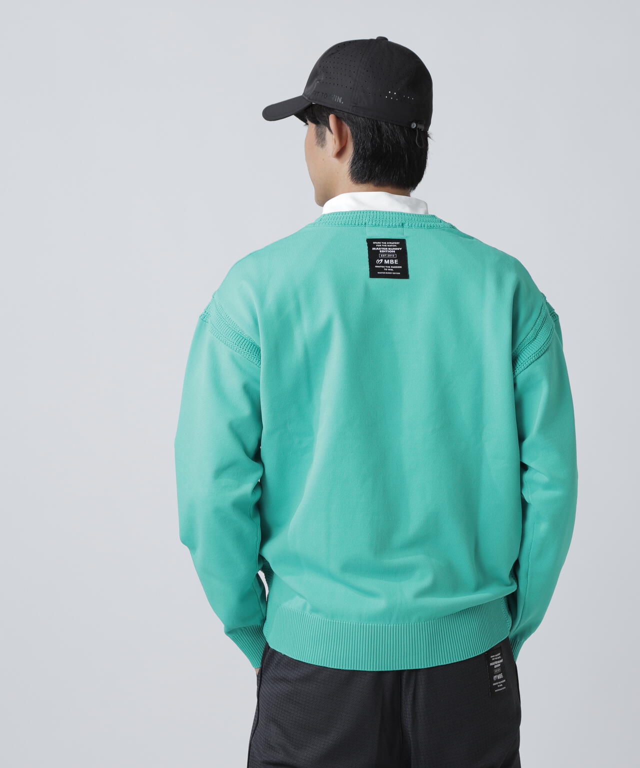 クルーネックニットプルオーバー | MASTER BUNNY EDITION（マスター