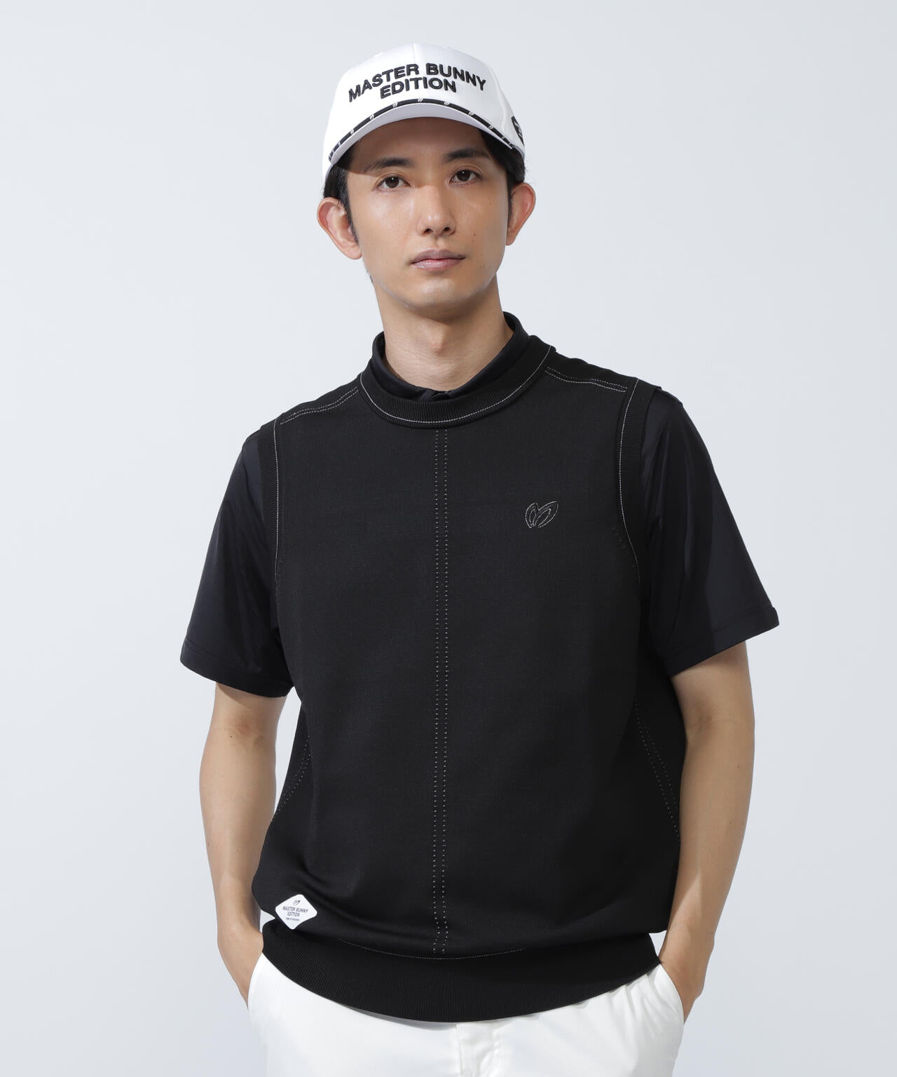 マスターバニーエディション クルーネック ベスト 2024年春夏 ベージュ