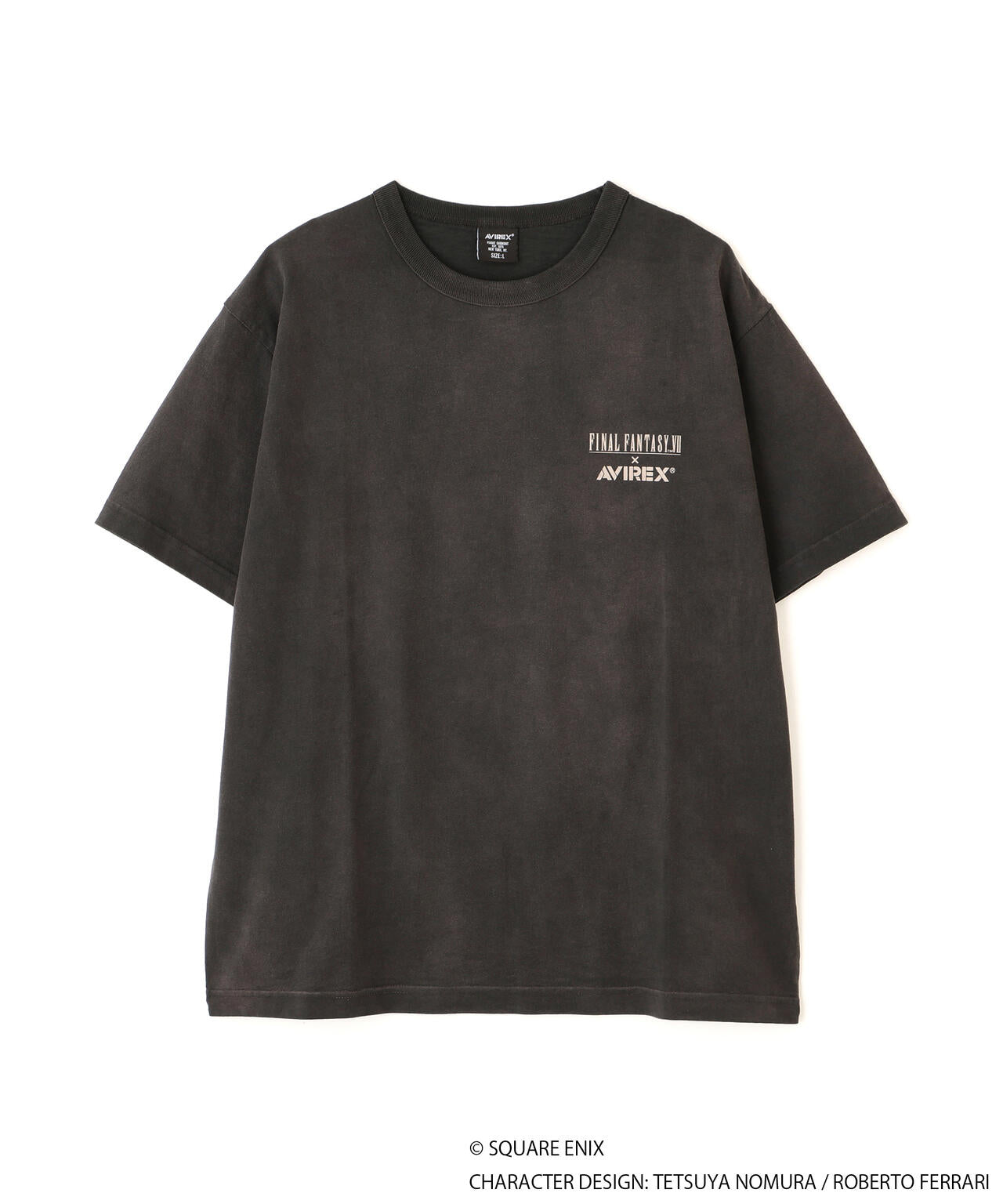 AVIREX × FINAL FANTASY VII REMAKE》PINUP T-SHIRT ”TIFA & AERITH