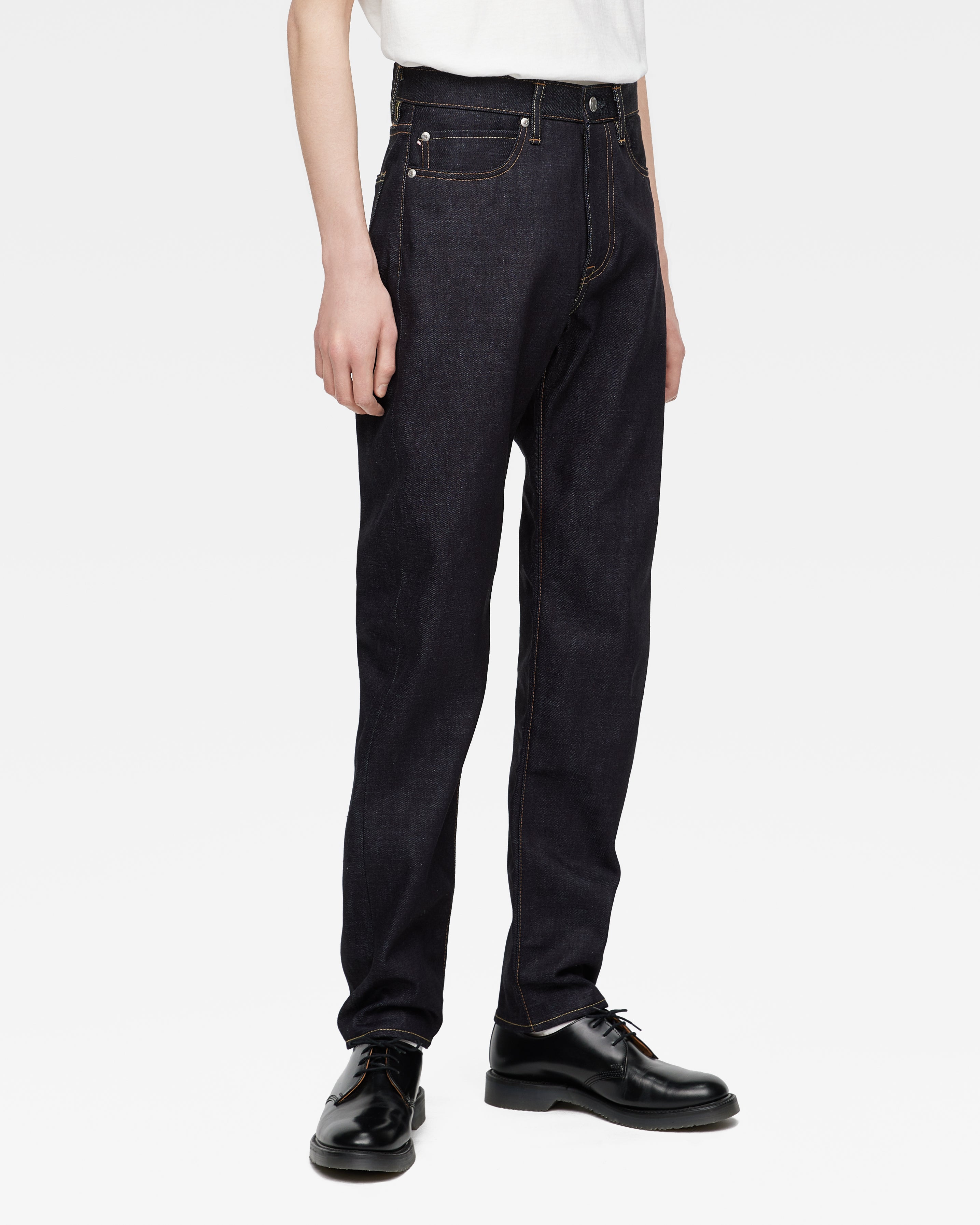 200 STANDARD TAPERED 14.7oz – MOMOTARO JEANS