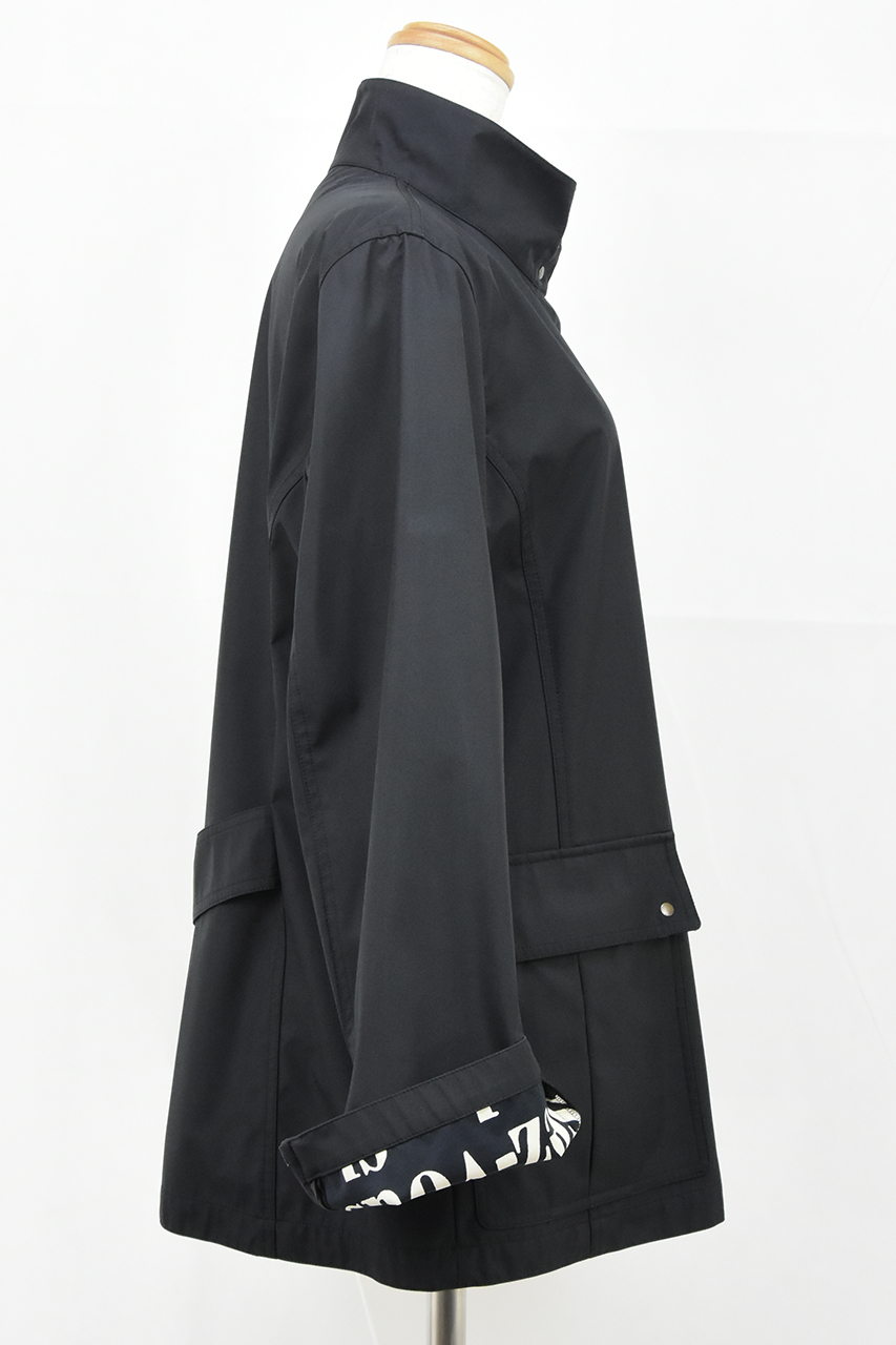 トクコマエダ（TOKUKO 1er VOL）スタンドカラーショートコート | MONA