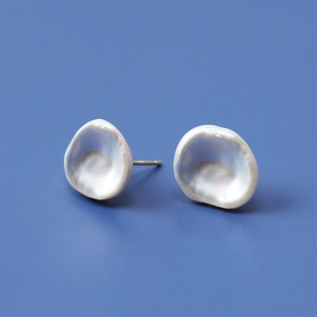K18淡水ペタルパールピアス