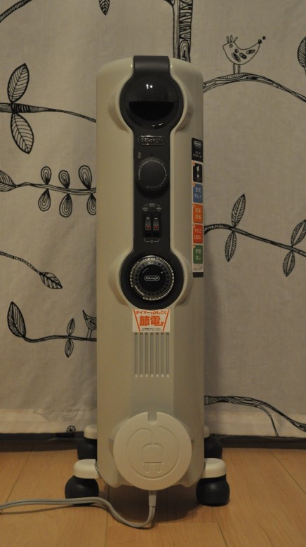 オイルヒーター】De'Longhi(デロンギ)『HJ0812』をレビュー【風なしで