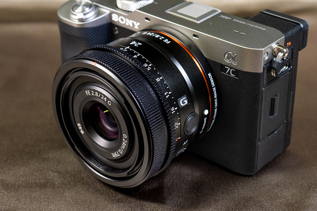 Sony FE 24mm F2.8 G | b's mono-log