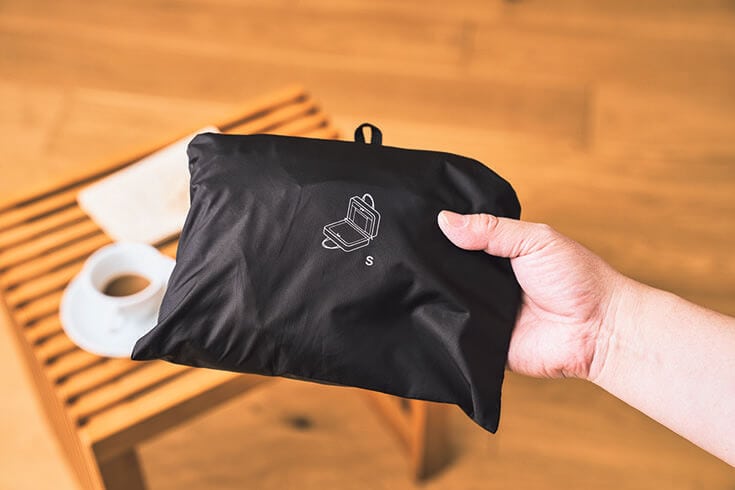 無印良品の二刀流バッグ」一度使ったら必ず驚く…旅のマスト商品！整理