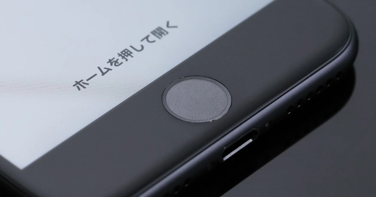 iPhoneSE第3世代でホームボタンが反応しなくなる原因と対処法