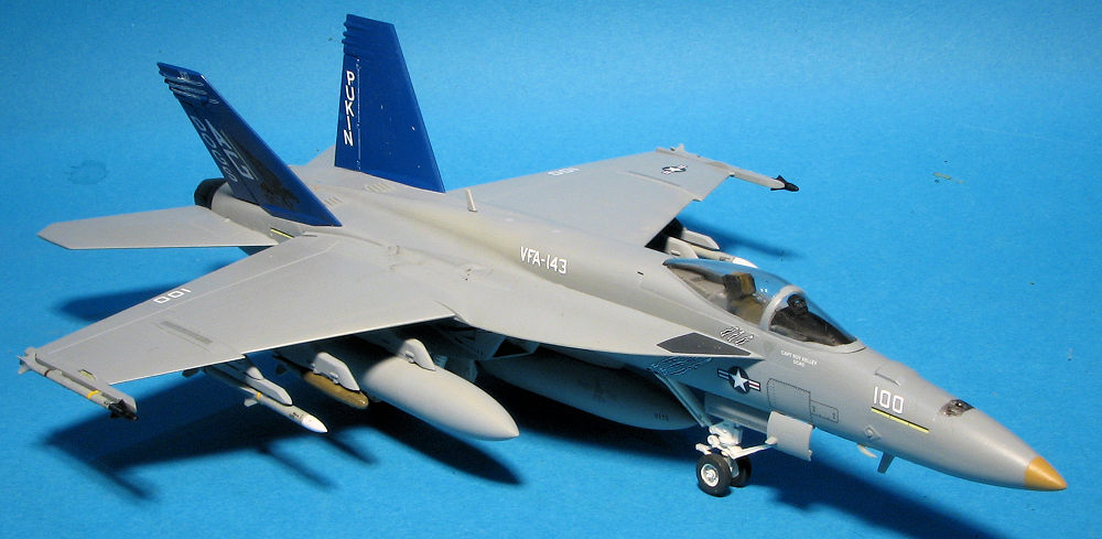 Academy 1/72 F-18E Super Hornet 'VFA-143 Pukin Dogs', by Scott Van