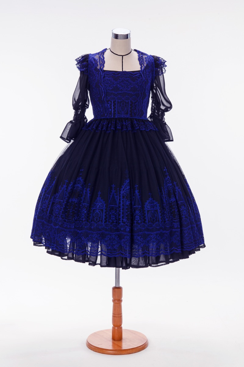 Baroque × Moi-même-Moitié – Moi-meme-Moitie